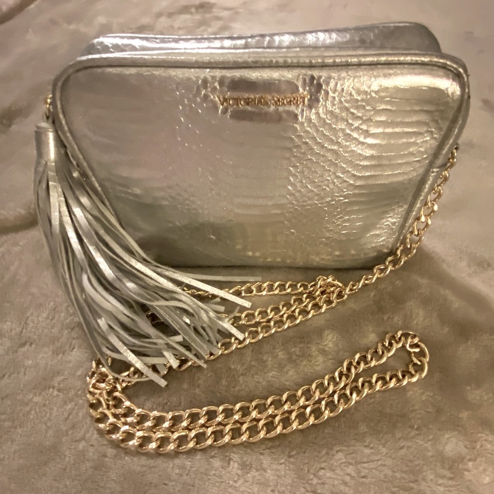 VS Silver Crossbody